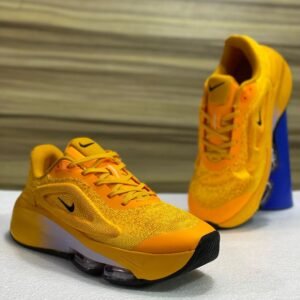 Baskets Nike Dynamiques Jaune Éclatant | Confort et Style