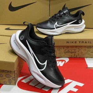 Baskets Nike ZoomX Trail - Confort et Performance Noires